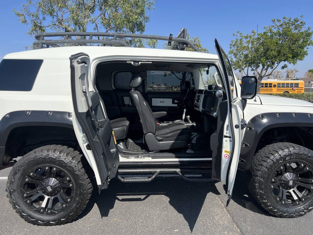 Used 2008 Toyota FJ Cruiser 4WD image 21