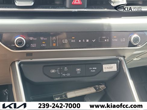 New 2026 Kia Carnival LX FWD image 30