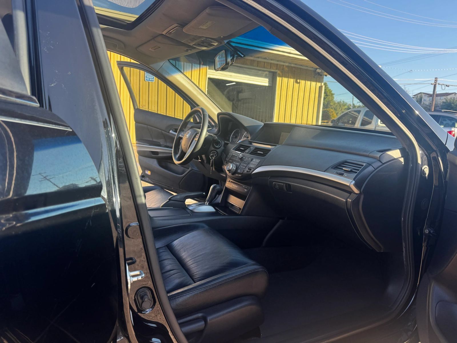 Used 2008 Honda Accord EX-L image 8