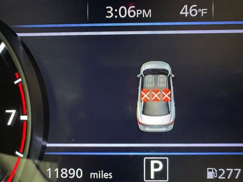 Used 2025 Nissan Sentra SV w/ All-Weather Package FWD image 24