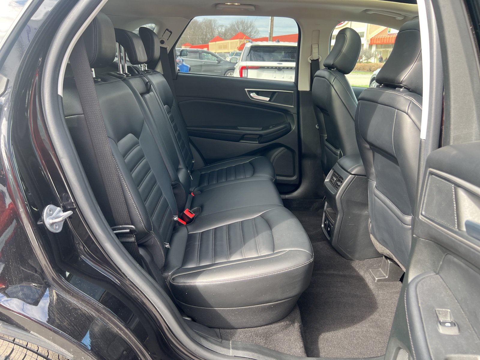Used 2023 Ford Edge SEL w/ Convenience Package AWD/4WD image 30