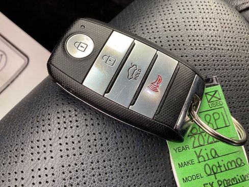 Used 2020 Kia Optima Premium image 34