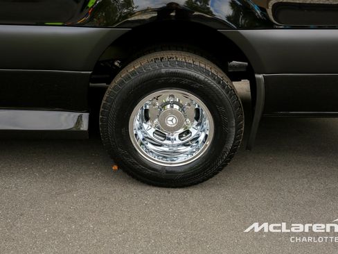 Used 2023 Mercedes-Benz Sprinter 3500 image 39