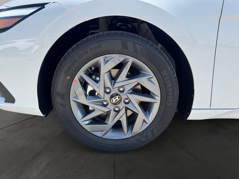 New 2026 Hyundai Elantra Blue image 14