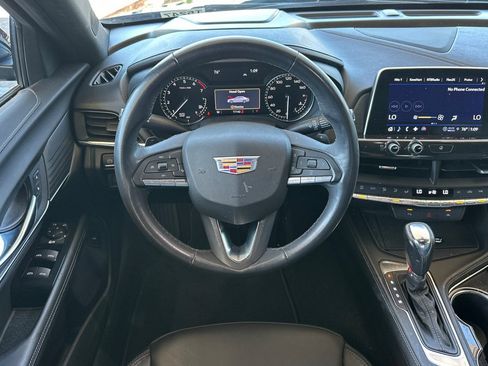Used 2024 Cadillac CT4 Luxury RWD image 17