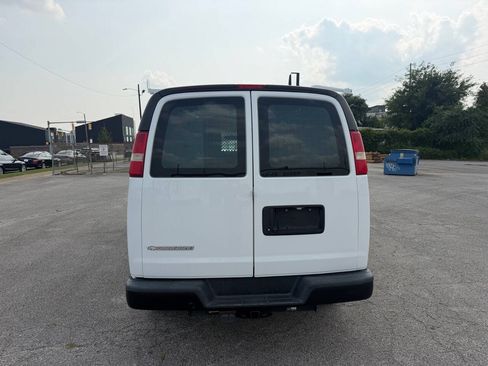 Used 2019 Chevrolet Express 2500 w/ Communications Package RWD image 25