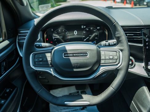 New 2026 Jeep Grand Wagoneer Limited AWD/4WD image 26