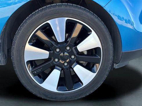 Used 2016 Kia Soul + w/ Designer's Package image 1