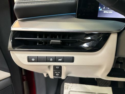 Certified 2025 Nissan Murano SL w/ Cargo Package AWD/4WD image 23