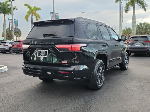 New 2026 Toyota Sequoia Platinum image 11