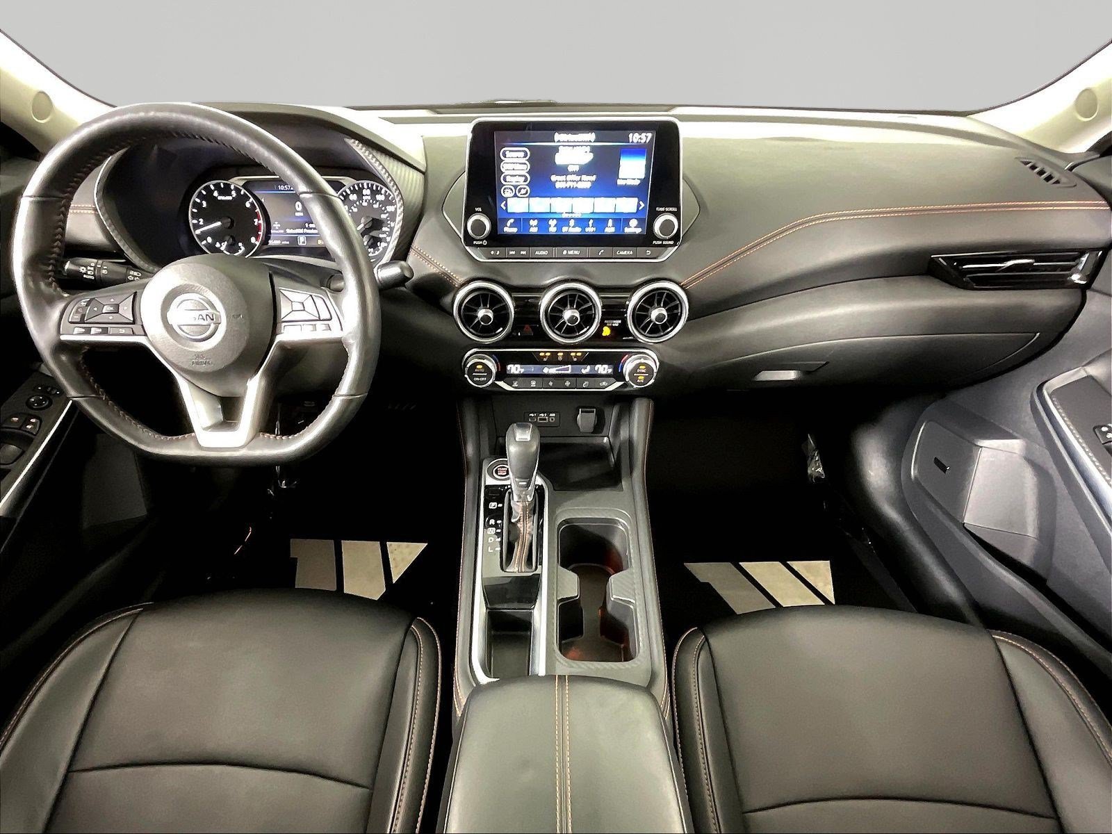 Used 2022 Nissan Sentra SR w/ SR Premium Package FWD image 7