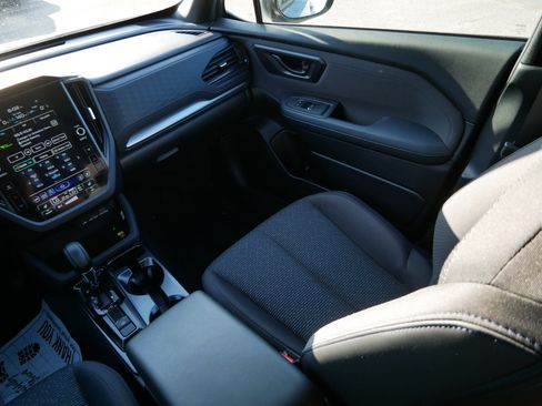 Used 2026 Subaru Forester Premium AWD/4WD image 11