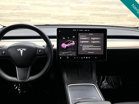 Used 2023 Tesla Model 3 Standard Range RWD image 2