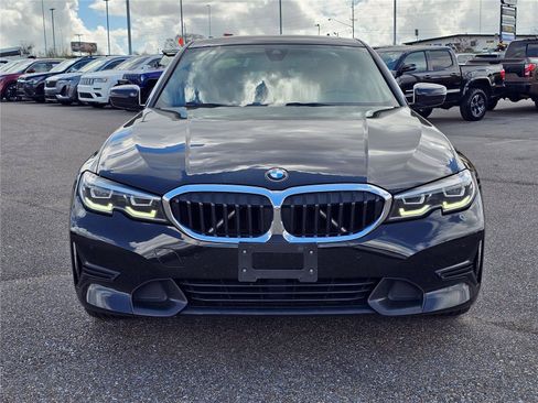 Used 2022 BMW 330i xDrive Sedan w/ Driving Assistance Package AWD/4WD image 2
