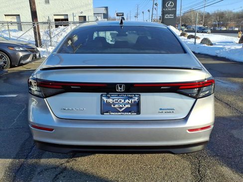 Used 2024 Honda Accord Sport image 5