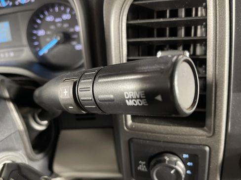 Used 2022 Ford F350 XL w/ Power Equipment Group image 23