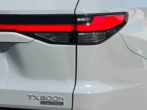 New 2026 Lexus TX 500h AWD image 34