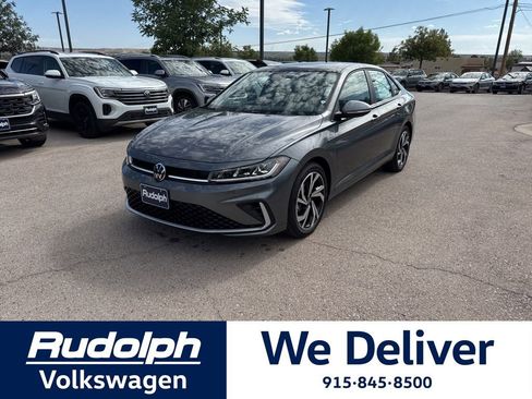 New 2025 Volkswagen Jetta SEL image 1
