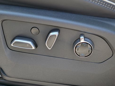 New 2026 GMC Yukon Denali Ultimate AWD/4WD image 22