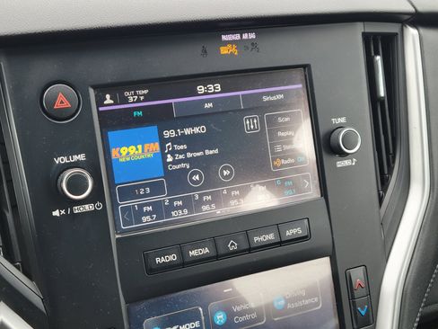 Used 2020 Subaru Outback image 25