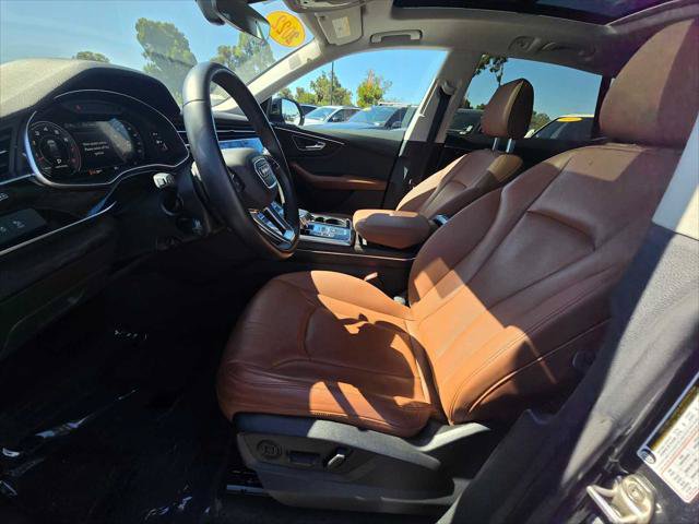 Used 2022 Audi Q8 Premium Plus AWD/4WD image 23