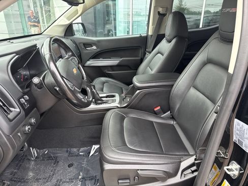 Used 2022 Chevrolet Colorado ZR2 AWD/4WD image 9