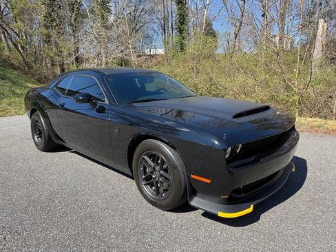 Used 2023 Dodge Challenger SRT Hellcat Redeye image 5