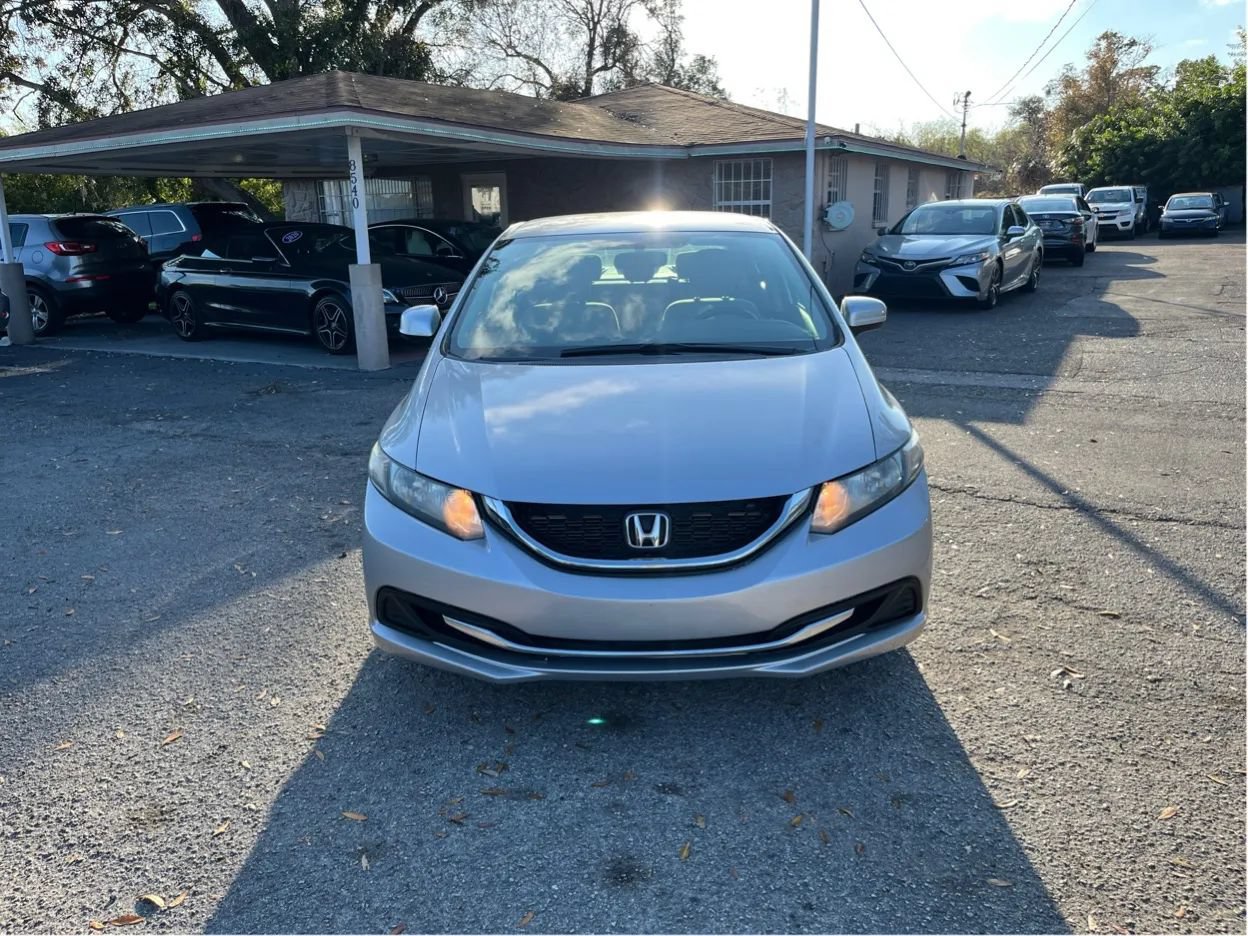 Used 2013 Honda Civic LX image 2