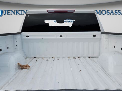 Used 2024 GMC Sierra 1500 SLT image 31