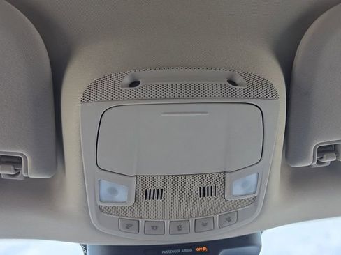 Used 2024 Ford Expedition Max XLT AWD/4WD image 7