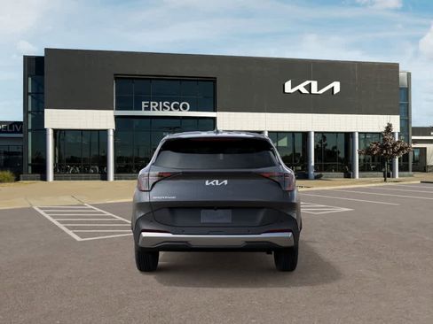 New 2026 Kia Sportage EX FWD image 5