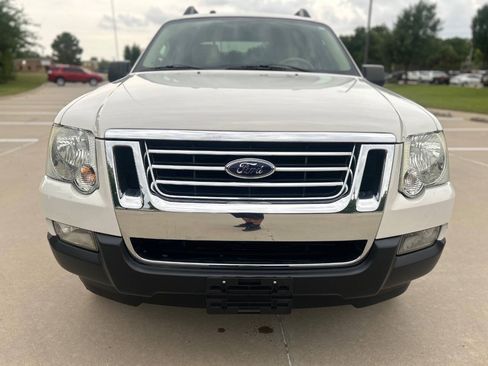 Used 2008 Ford Explorer Sport Trac XLT RWD image 3