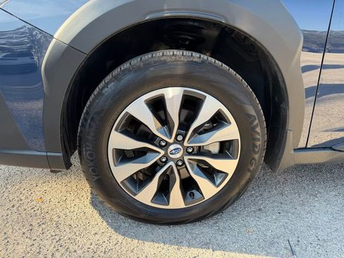 Used 2025 Subaru Outback Touring XT w/ Popular Package #2 image 9