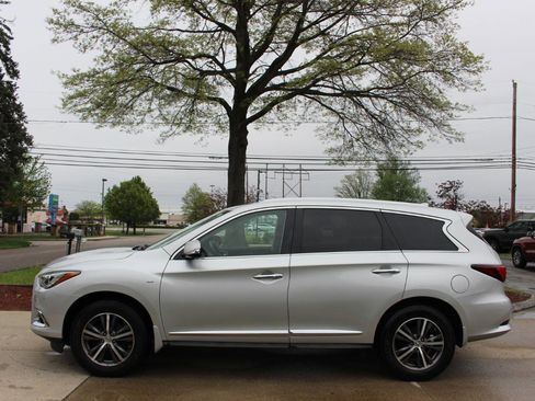 Used 2019 INFINITI QX60 Pure AWD/4WD image 6