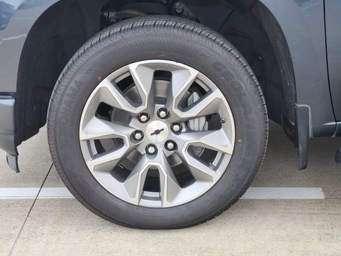 Used 2019 Chevrolet Silverado 1500 RST w/ All-Star Edition AWD/4WD image 10