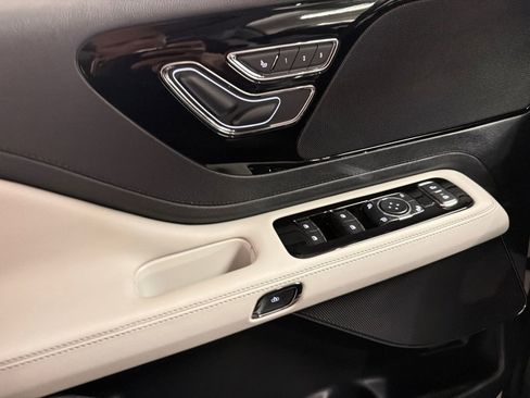 New 2026 Lincoln Aviator AWD image 36