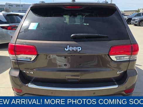 Used 2017 Jeep Grand Cherokee Overland image 4