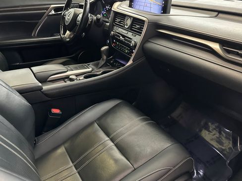 Used 2020 Lexus RX 450hL Luxury image 33