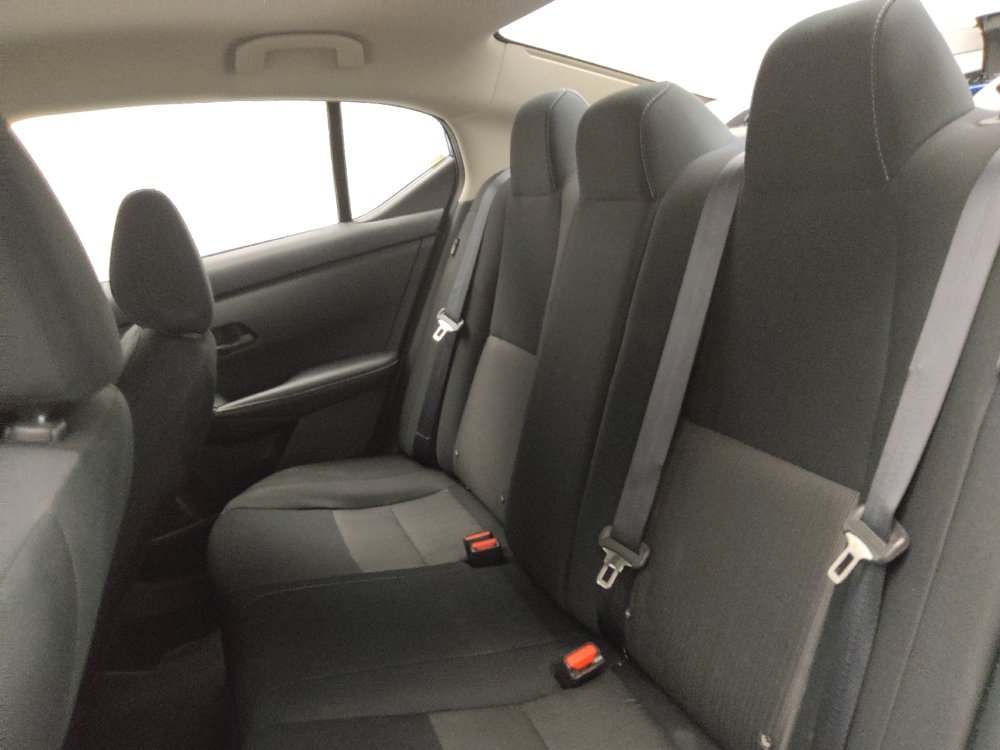 Used 2025 Nissan Sentra SV FWD image 18