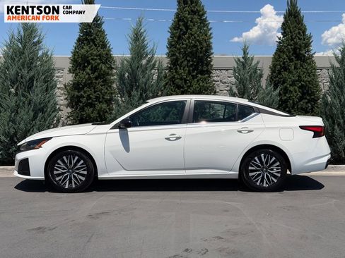 Used 2026 Nissan Altima 2.5 SV FWD image 4