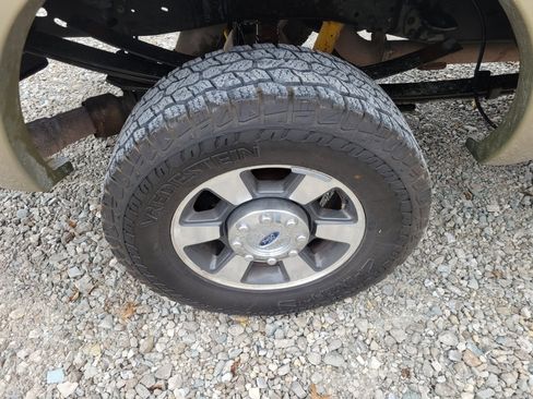 Used 2012 Ford F350 Lariat w/ Snow Plow Prep Pkg image 7