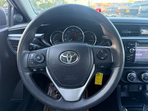Used 2016 Toyota Corolla L FWD image 27