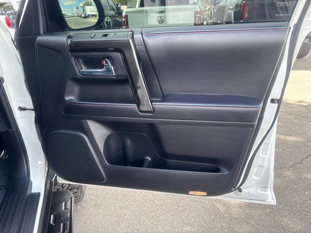 Used 2023 Toyota 4Runner TRD Off-Road Premium w/ Moonroof Package AWD/4WD image 19