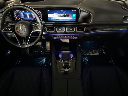 New 2026 Mercedes-Benz Maybach GLS 600 4MATIC image 13