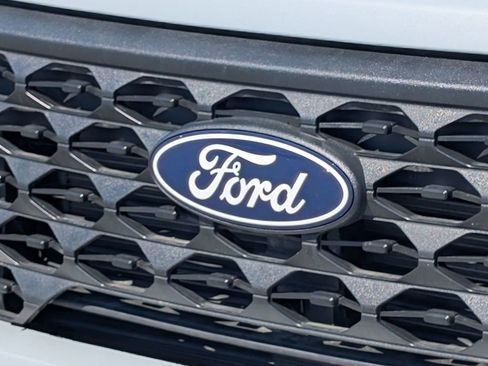 New 2026 Ford Maverick XLT image 11