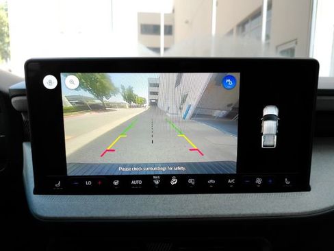 Used 2025 Ford Maverick XLT w/ XLT Luxury Package FWD image 9