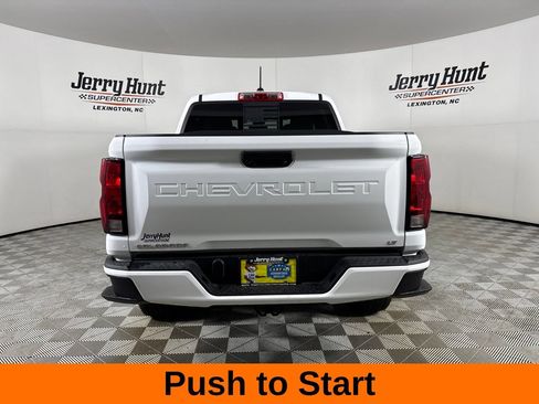 Used 2024 Chevrolet Colorado LT w/ LT Convenience Package AWD/4WD image 6