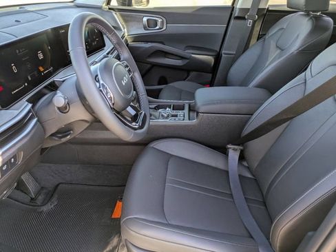 Certified 2025 Kia Sorento X-Line EX AWD/4WD image 25