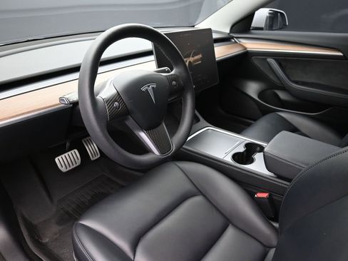 Used 2023 Tesla Model 3 Performance image 18