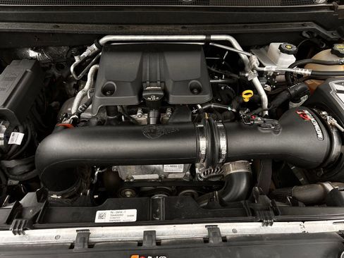 Used 2024 Chevrolet Colorado ZR2 w/ ZR2 Convenience Package III image 37